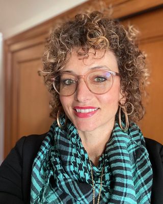 Photo of Quinne Salameh, Clinical Social Work/Therapist, LCSW