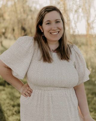 Photo of Julie Nyenbrink, Clinical Social Work/Therapist, LLMSW