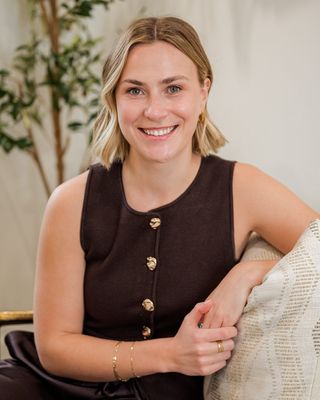 Photo of Abby Ajvaz, Registered Social Worker, MSW, RSW