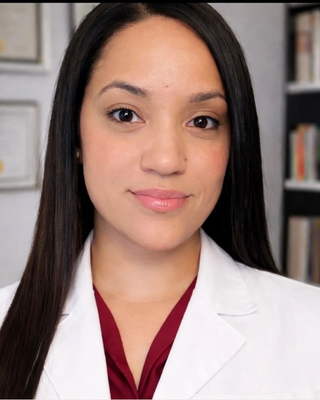Photo of Angie Baez, Psychiatric Nurse Practitioner, PMHNP