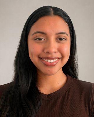 Photo of Stephanie Roman, Pre-Licensed Professional