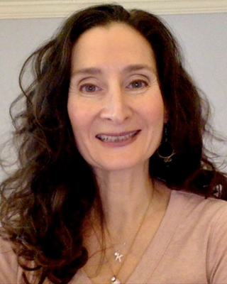 Photo of Kristen Pfeffer, Clinical Social Work/Therapist, LCSW
