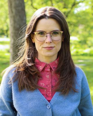 Photo of Gwynneth Bensen, Licensed Associate Counselor, MEd, LAC