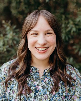 Photo of Emily Carroll, Pre-Licensed Professional