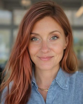 Photo of Kelsey Alexander, Clinical Social Work/Therapist, MSW, LSW