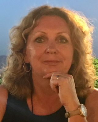 Photo of Liz Cobb - Liz Cobb Therapy, Psychotherapist, MBACP