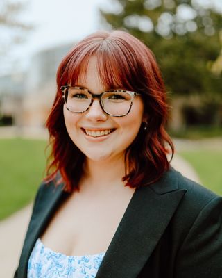 Photo of Kersten Dekker, Pre-Licensed Professional, MSW