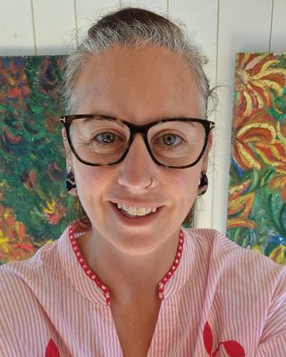 Photo of Anna Doyle, Psychotherapist, MSc, UKCP Trainee