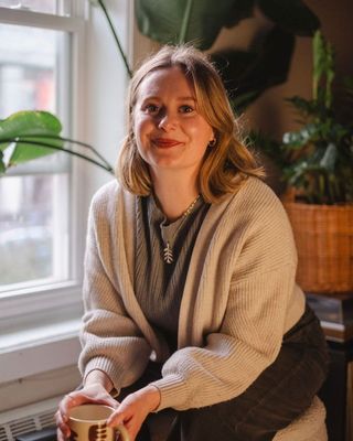 Photo of Julia Allen, Registered Psychotherapist (Qualifying), RP(Q)