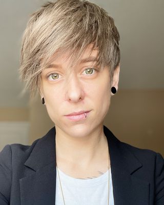 Photo of Andie Leeson, Pre-Licensed Professional