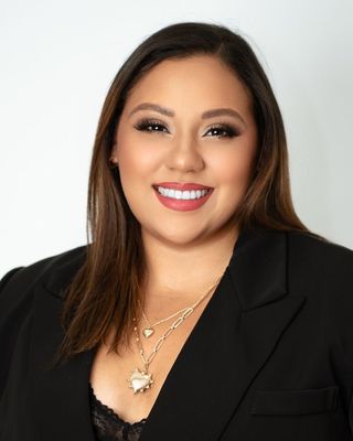 Photo of Ileana Valerio, LAC, MA, PCC
