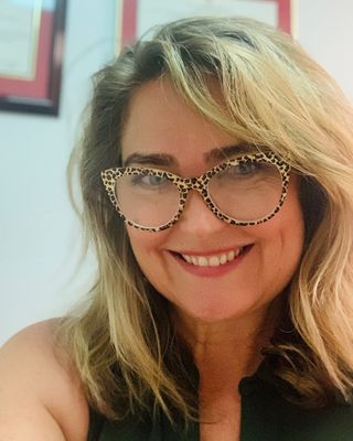 Photo of Catherine Masden, Psychologist, PhD, OPQ, CRHSP