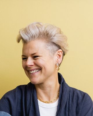 Photo of Laura Wells, Counsellor, MBACP