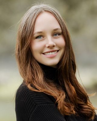 Photo of Bailey Garate, LPC Associate