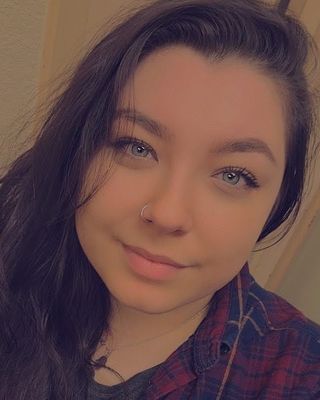 Photo of Izabella (Izzy) Khodik, Pre-Licensed Professional, LPCC