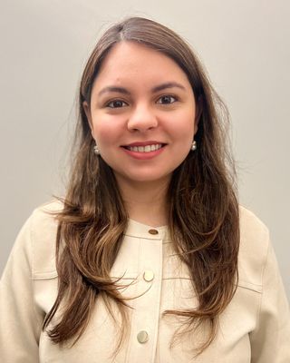 Photo of Rebbia Shahab, Registered Psychotherapist (Qualifying), MA