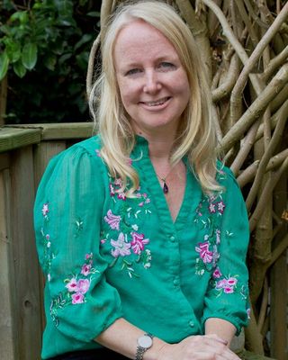 Photo of Samantha Goldby-Pannell, Psychotherapist, MA, MBACP