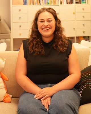 Photo of Elizabeth Minger, Licensed Professional Counselor, EdS, RPT ™, NCC