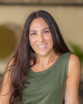 Photo of Mara Yacobi, Clinical Social Work/Therapist, LCSW