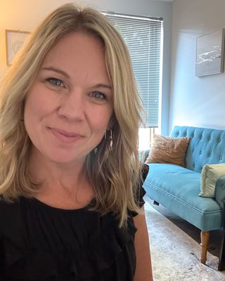 Photo of Lauren Stark, Clinical Social Work/Therapist, LCSW