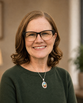 Photo of Laura Strausburg-Smith, Clinical Social Work/Therapist, LSW