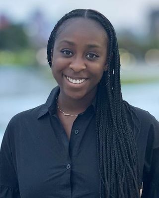 Photo of Tolulola Taiwo-Hanna, Registered Social Worker, MSW, RSW