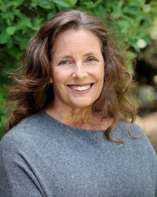 Photo of Kris Thompson, Marriage & Family Therapist Associate, MA, LMFT-A, Gottman, Couples, Online