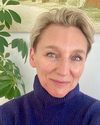 Photo of Alison Allart, Psychotherapist, MNCPS Acc.