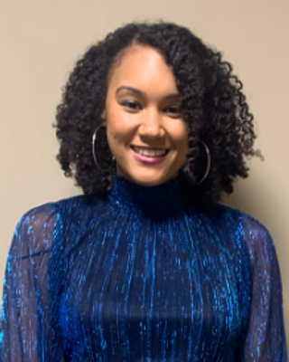 Photo of Ronika Burton, Clinical Social Work/Therapist, LCSW