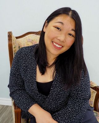 Photo of Sandy He, MACP, RP, BA, Registered Psychotherapist