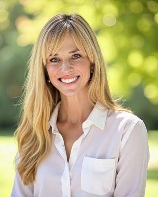 Photo of Erin Rubenking, Licensed Professional Counselor, LPC, LAC, CEDS