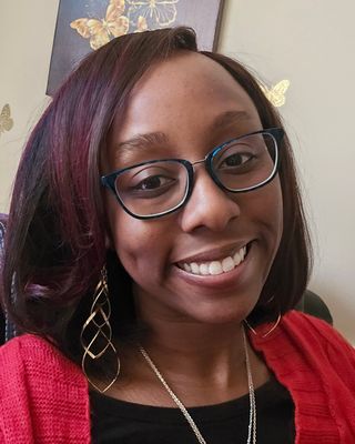 Photo of LaToya Locke, Clinical Social Work/Therapist, LCSW