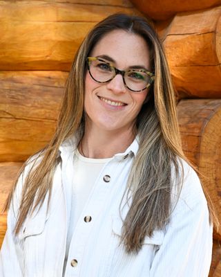 Photo of Reyna Dawes, Registered Social Worker, MSW RSW