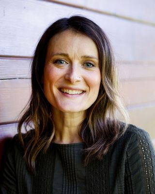 Photo of Angella MacDonald, Marriage & Family Therapist, MS, LMFT