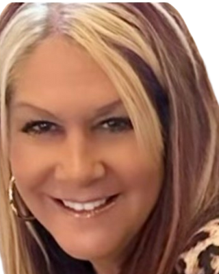 Photo of Bethany Ellen Dollar, Clinical Social Work/Therapist, BA, MSW, LCSW