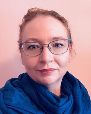 Photo of Amanda McFadyen, Registered Social Worker, MSW, RSW