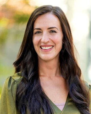 Photo of Megan Beardmore, PhD, NCSP, Psychologist in Los Angeles