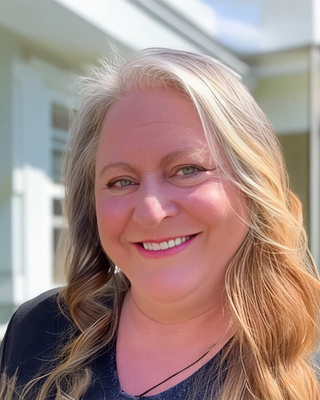 Photo of Christine Zeimetz, Clinical Social Work/Therapist, LISW-CP