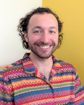 Photo of Chris Burgess, Clinical Social Work/Therapist, LLMSW