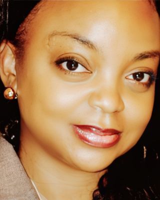 Photo of Dr. Kenya Humphries, Psychologist, PsyD, LP