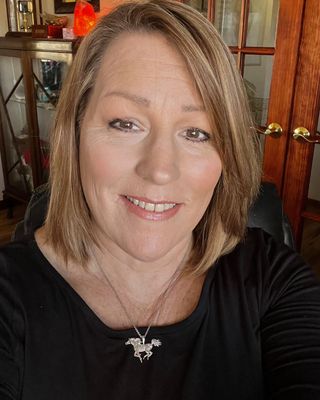 Photo of Kim Kanna, Clinical Social Work/Therapist, LCSW