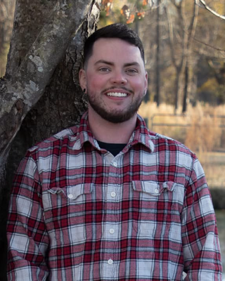 Photo of Beckett West, LCSW Associate , MSW