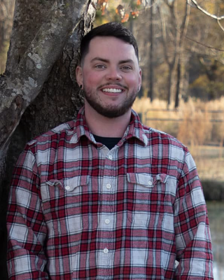 Photo of Beckett West, LCSW Associate , MSW