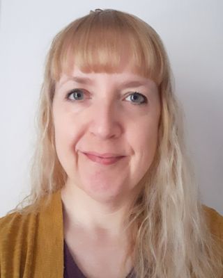 Photo of Anne Bulmer, Psychotherapist, MSc, HCPC-Art Therap.