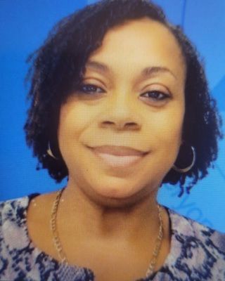 Photo of Arlanda Pridgen, LCMHC-A, Counselor