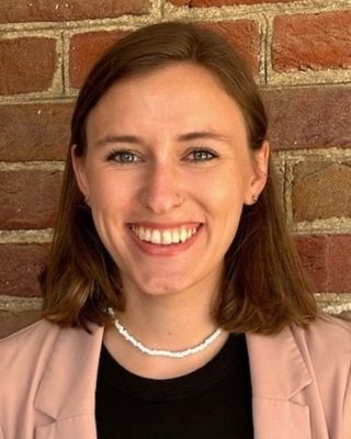 Photo of Maria Allan, Pre-Licensed Professional