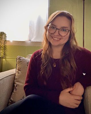 Photo of Dr. Kristen Payne, Psychologist, PsyD, LP, HSP-P