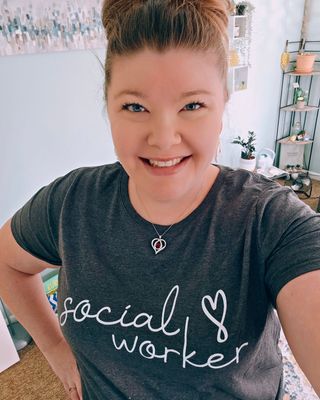 Photo of Tiphani Fillingim, Clinical Social Work/Therapist, MSW, LCSW
