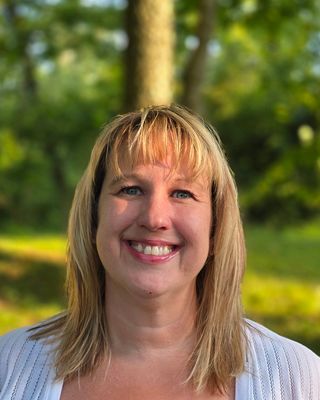 Photo of Traci Renzulli, Psychiatric Nurse, FNP, PMHNP