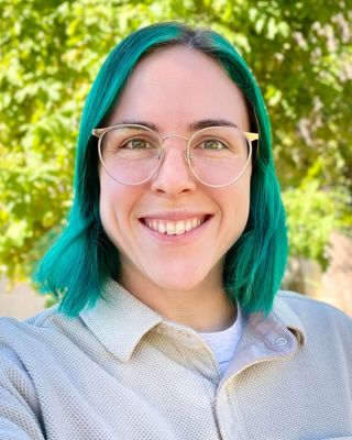 Photo of Eliza Betteridge, Counselor, CMHC
